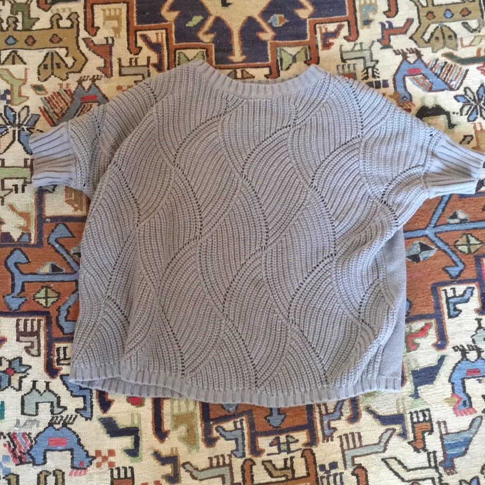 Gray sweater/shirt
